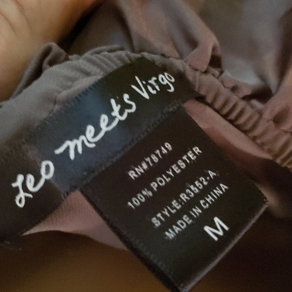 Romper green With ruffle at the neck - Picture 5 of 5